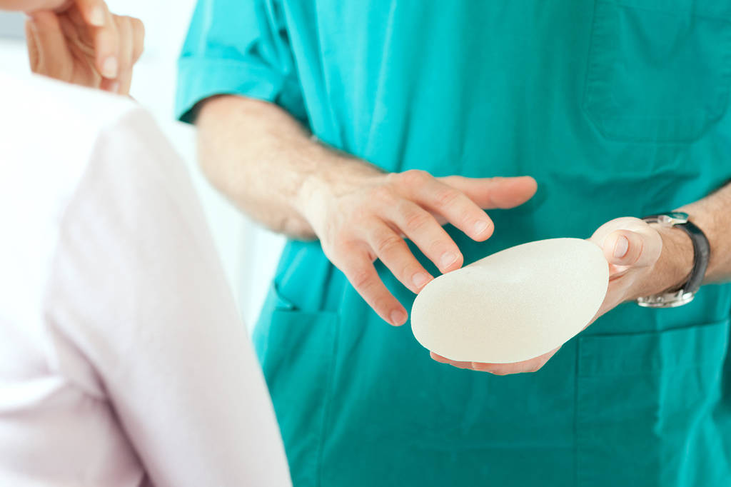 Prothèses PIP : peu convaincante proposition d’indemnisation amiable par l’assureur