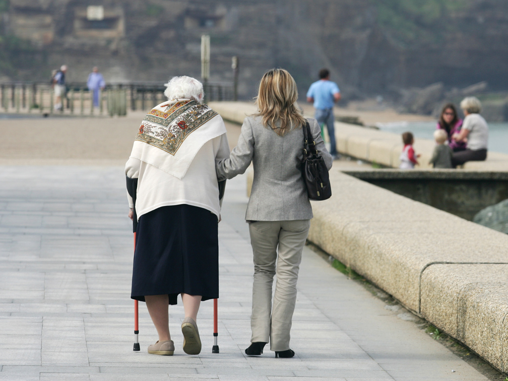 Pour-les-personnes-agees.gouv.fr : le portail officiel des personnes âgées