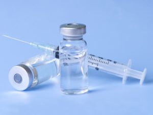 Les vaccins obligatoires doivent-ils le rester ?