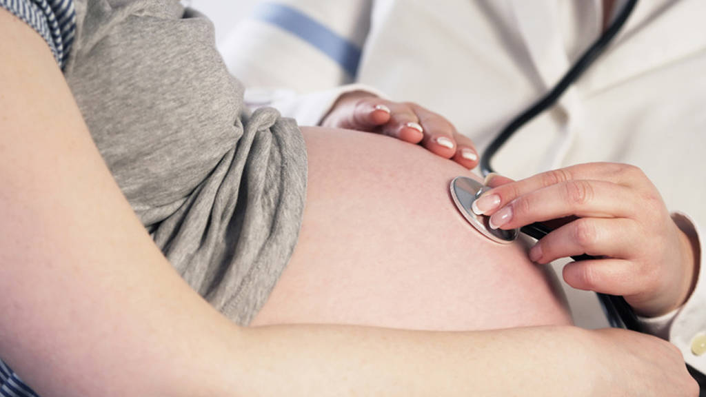 Le scandale D&eacute;pakine continue. Cet anti-&eacute;pileptique provoque de graves malformations chez l'enfant. Les femmes qui suivent ce traitement sont mal inform&eacute;es.