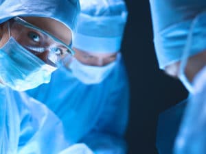 Dépassements d&rsquo;honoraires en cliniques : restes à charge au menu