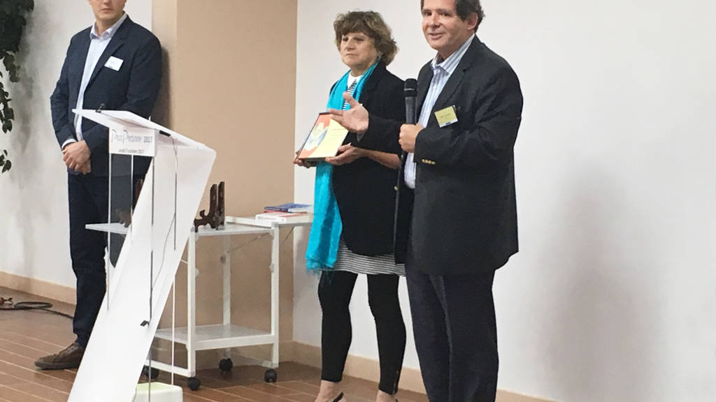 Interview de Claude Rambaud et Jean-Pierre Thierry, qui ont re&ccedil;u le Prix Prescrire 2017 pour leur livre Trop soigner rend malade