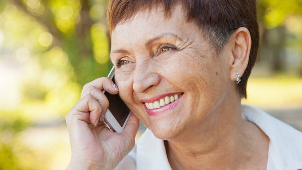 T&eacute;moignages de deux personnes diab&eacute;tiques sur le service Sophia de l'Assurance maladie