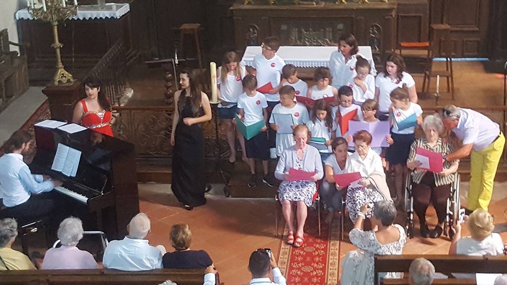 Des malades d’Alzheimer deviennent chanteurs lyriques le temps d'un concert