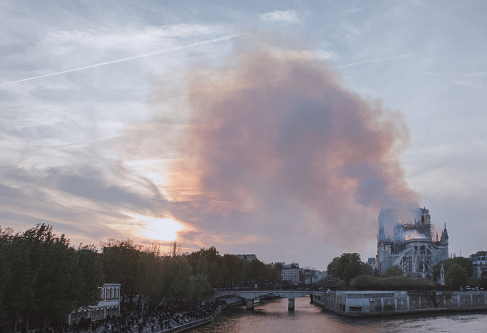 L'inquiétante pollution au plomb dans Paris à la suite de l'incendie de  Notre-Dame - France Assos Santé