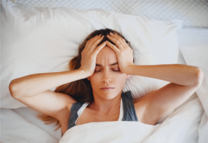 Je suis épuisé, mais je n&rsquo;arrive pas à dormir